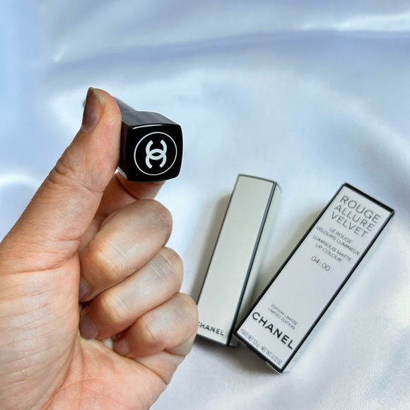 Chanel rouge allure velvet 04:00 - Picture 6 of 13